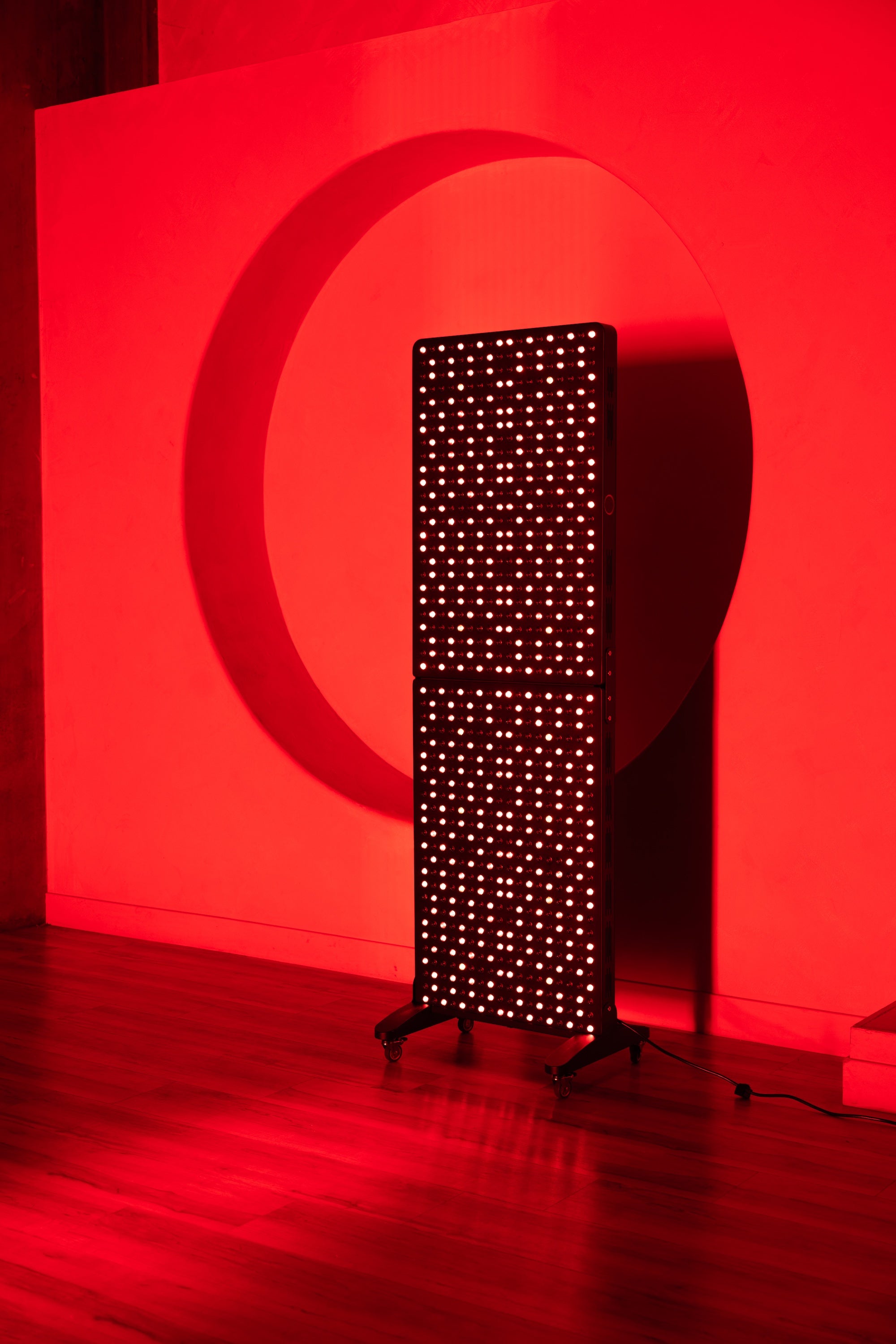 Red Pro Panel Best Full-Body Red Light Therapy Panel for Home Use | Renew Red Light